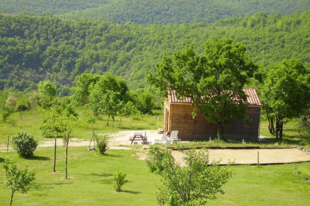Gites Des Deux Vallees La Borieta Du Causse - Рокамадур Екстериор снимка