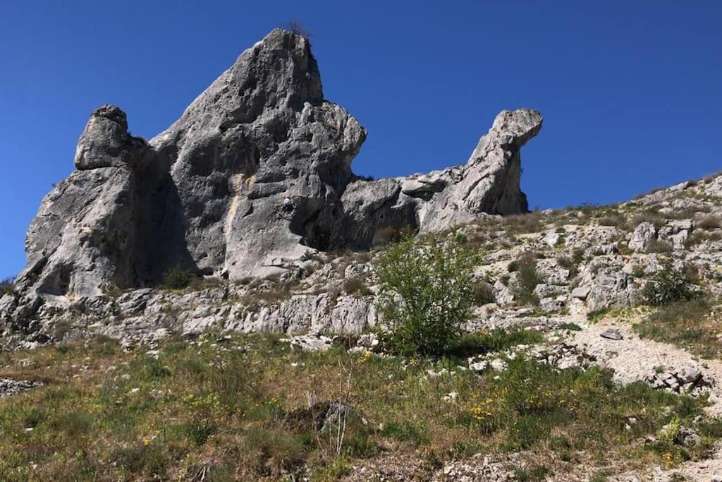 Gites Des Deux Vallees La Borieta Du Causse - Рокамадур Екстериор снимка