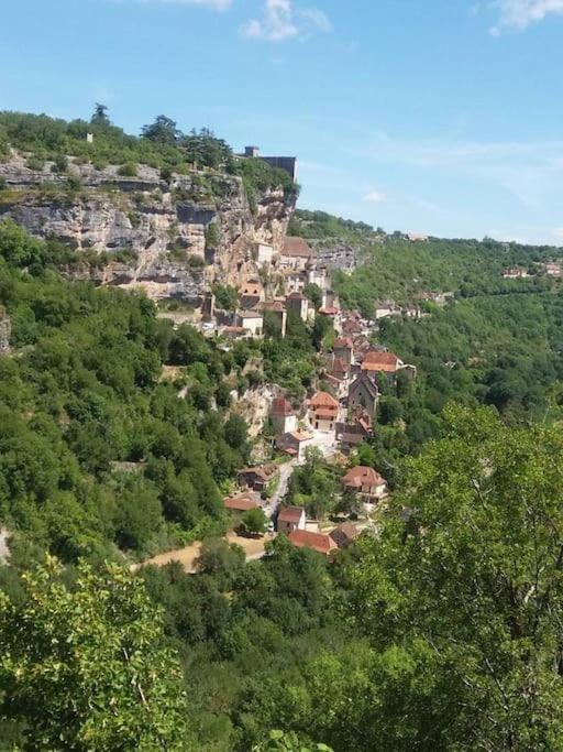 Gites Des Deux Vallees La Borieta Du Causse - Рокамадур Екстериор снимка