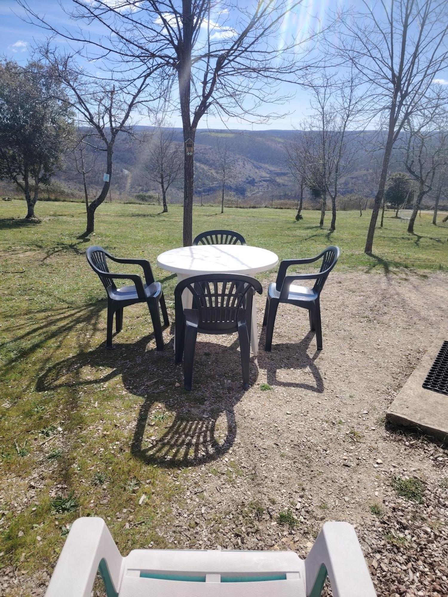 Gites Des Deux Vallees La Borieta Du Causse - Рокамадур Екстериор снимка