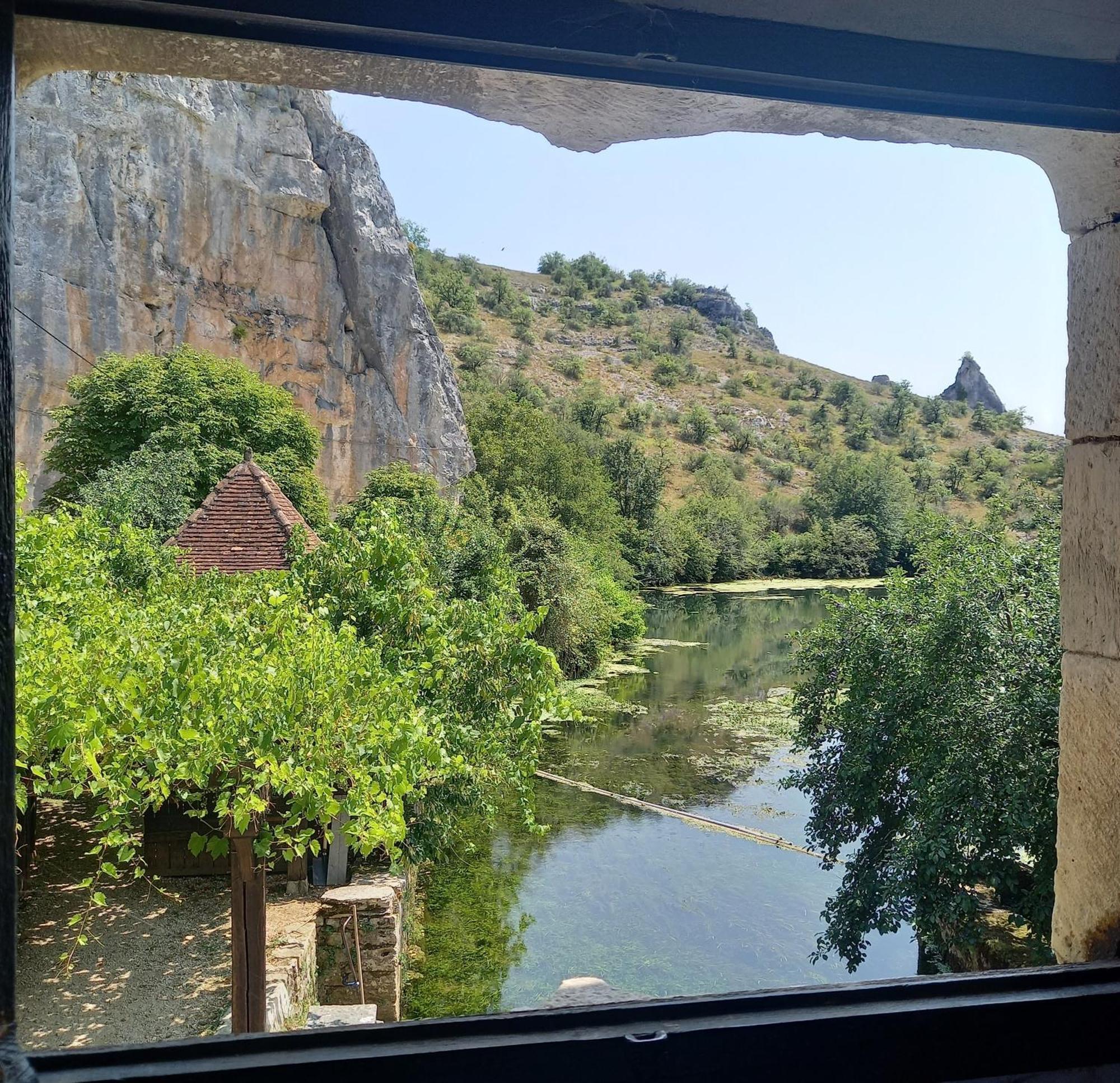 Gites Des Deux Vallees La Borieta Du Causse - Рокамадур Екстериор снимка